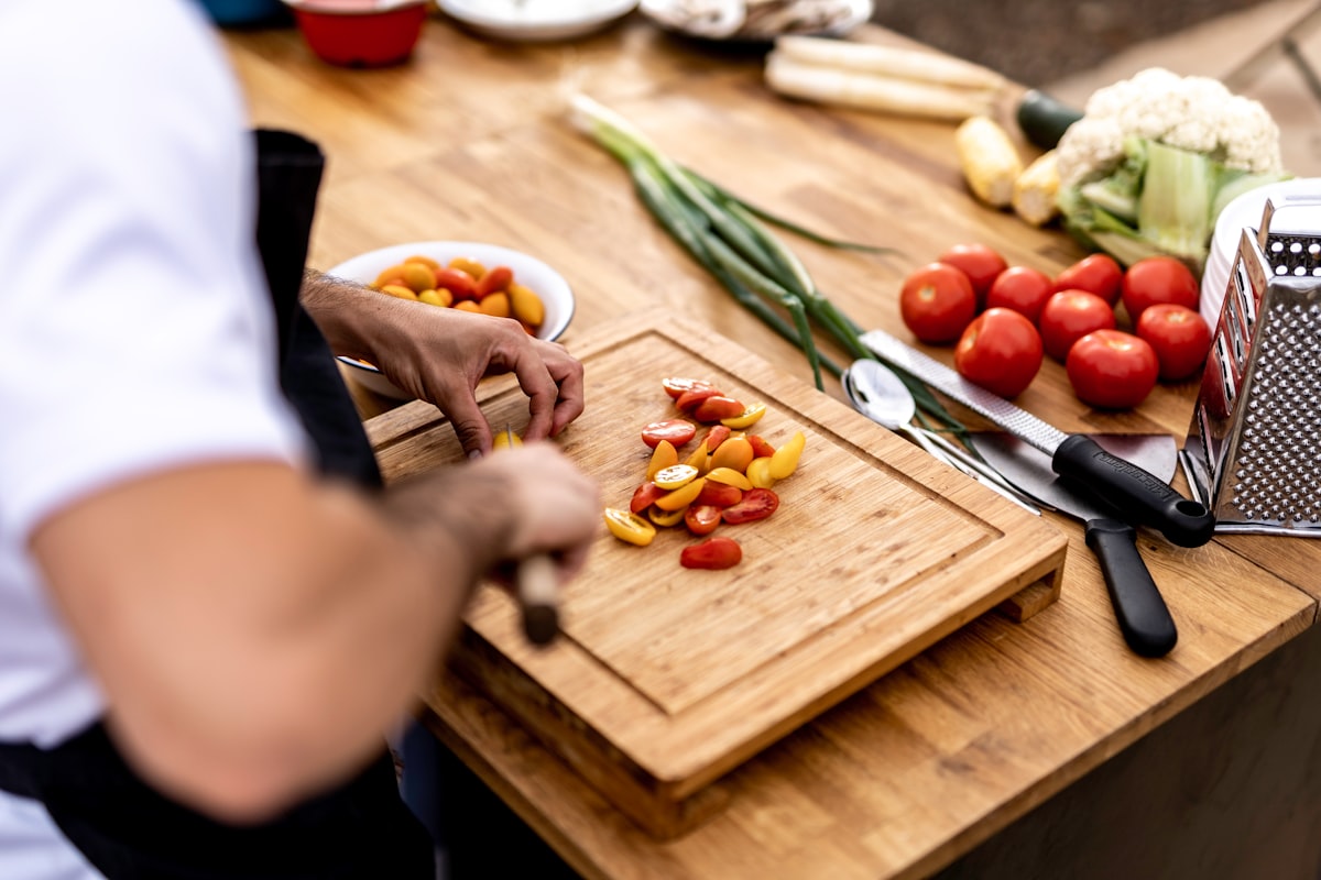 Kitchen Equipment & Tools